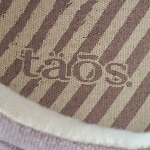 Taos Star Low Top Sneakers 10 Canvas Mauve Wash Round Toe Lace Up - Picture 9 of 12